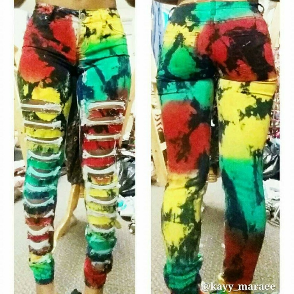 Distressed Rasta Jeans